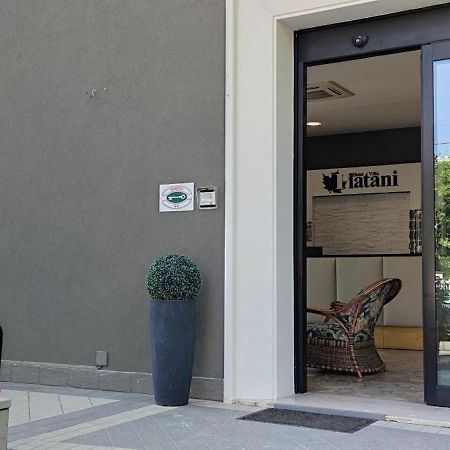 Hotel Villa Platani Riccione Exterior foto