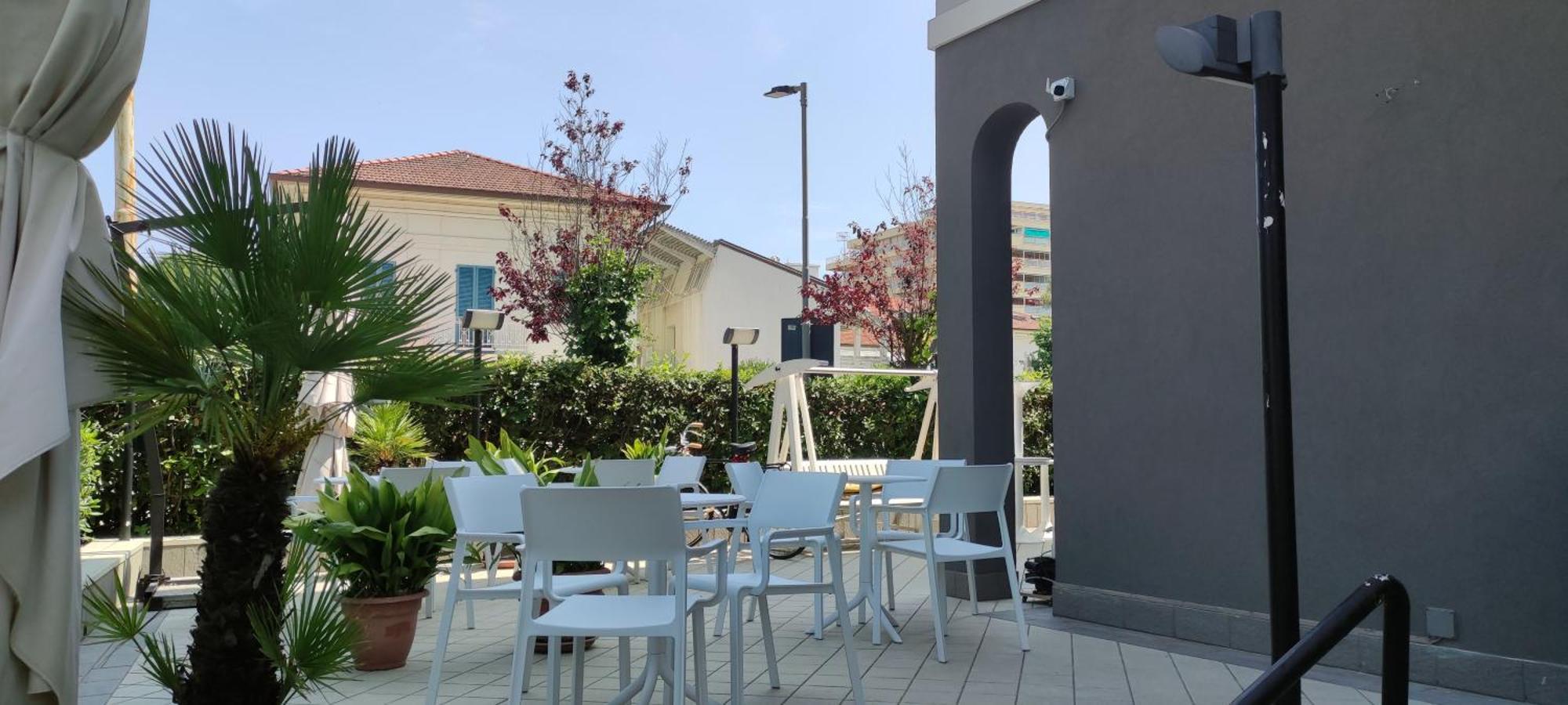 Hotel Villa Platani Riccione Exterior foto